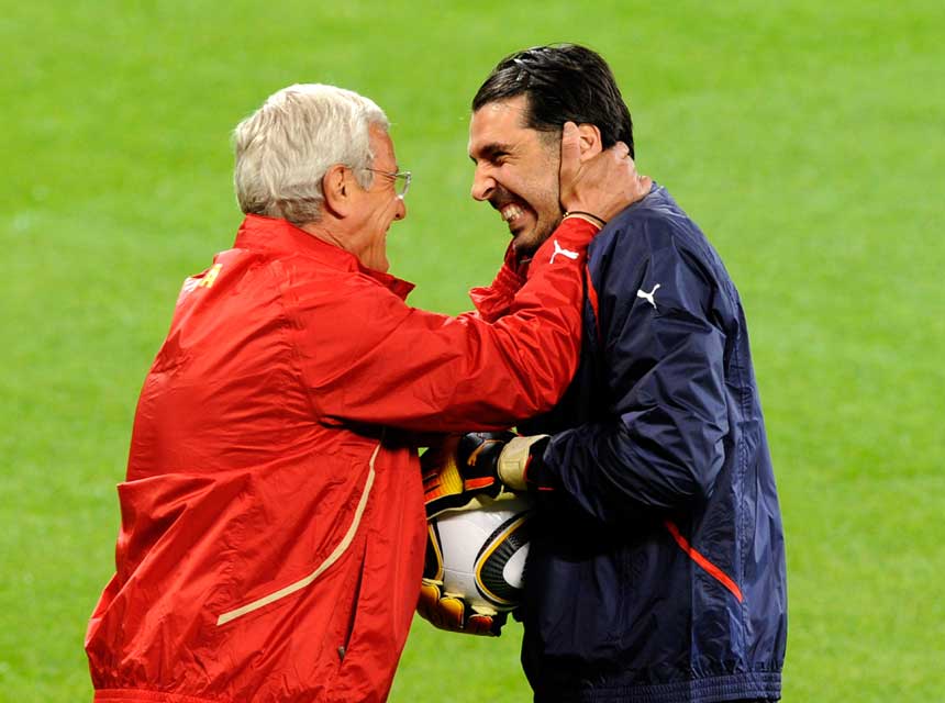 Marcello Lippi and Gianluigi Buffon